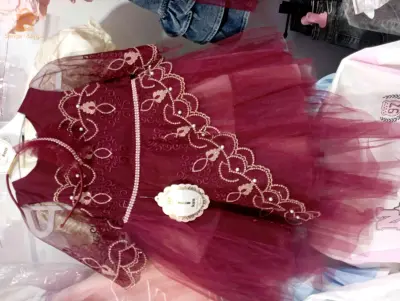robes fillettes très chic