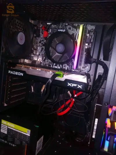 Pc gmer 
Boite gearmaster 3 fan rgb
Cpu rayzen5 6500G vega7 
Gpu amd radeon rx 6600 xfx 
16gb ram ddr4 asqard rgb
Ssd 256gb
Hdd 500gb
Pawersplay gamemax 500w
Carte mere asus prime a320km
Ecran pilot Led FHD 60h
Clave et suri