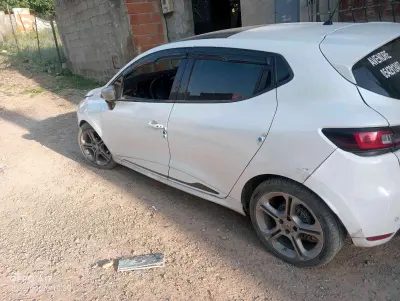 رينو Clio 4 2019 35 بومرداس