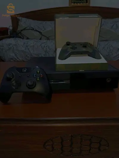 Xbox One 500GB + 2 Manettes Originales