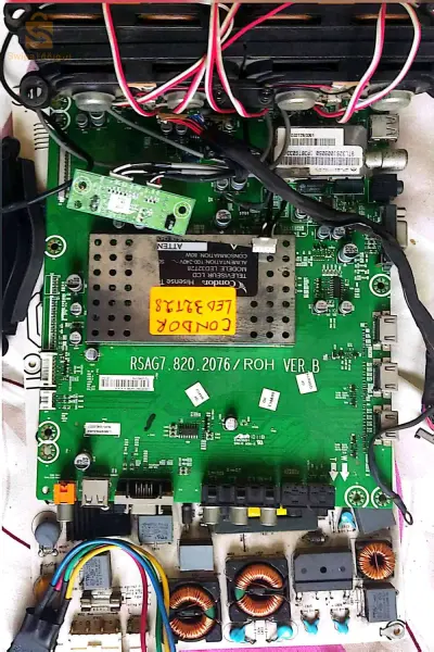 carte mère avec alimentation de tv