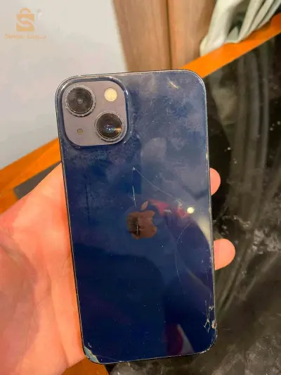 iphone  13 
Batterie 79 original ✅ 
Cash arrière mach9o9a
Librairie officiel ✅ 
Stokage 64g✅