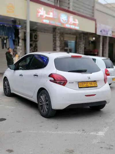 Peugeot 208 2019 BATNA
