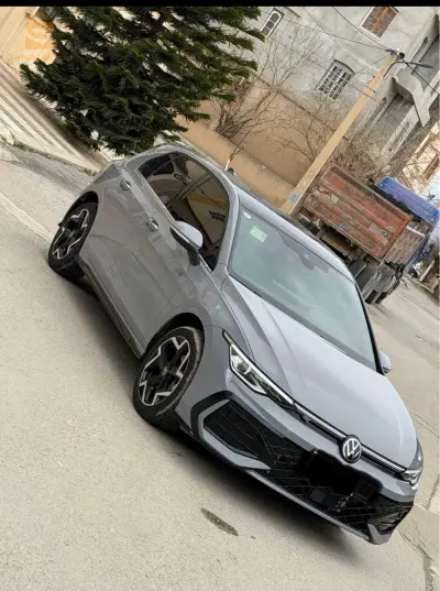 فولكس واجن Golf 2025 خنشلة