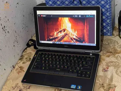 dell latitude i5 2 ème 
4/256ssd