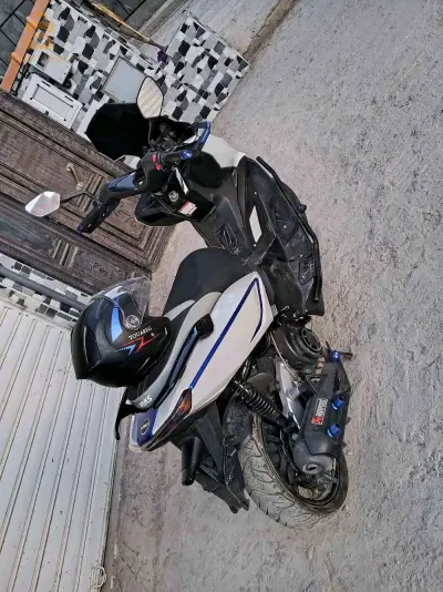 بيع دراجة نارية