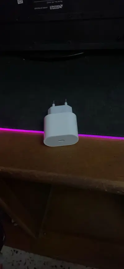 Boîte chargeur usb-c Type c —— IPhone