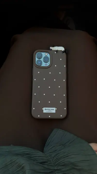 بوشات هاتف ايفون 13 برو ماكس بتصميم انيق